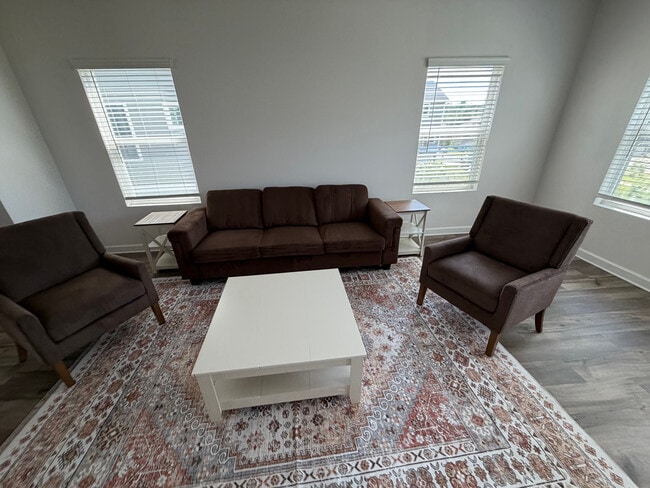 Room in Townhome on Tears Ln
