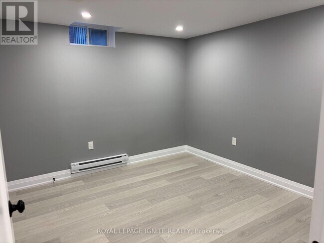 Photo - 308 Callaghan Crescent