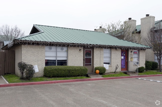 Photo - Athens Townhomes