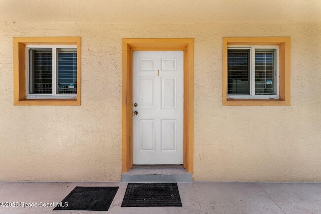 Photo - 211 Circle Dr Unit 1-A