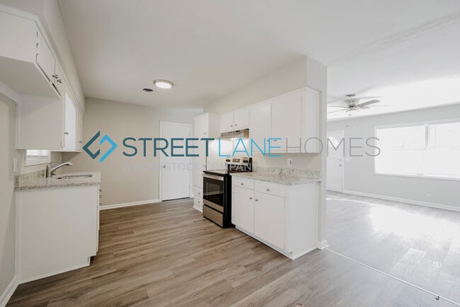 Photo - 4409 Forrest Rd