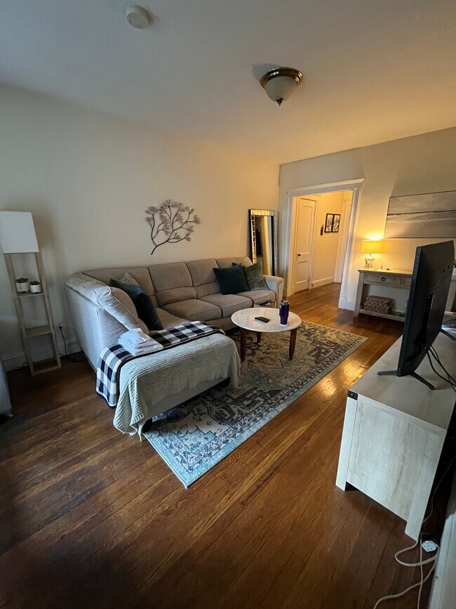 Photo - 11 Melvin Ave Unit 1