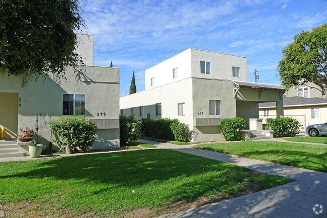 Building Photo - 575 - 577 Walnut Avenue, Rental