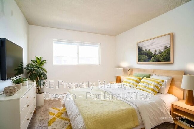 Photo - 2096 SE Pinelane St