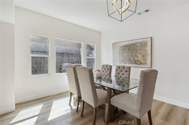 Photo - 1226 W Vernon Ave