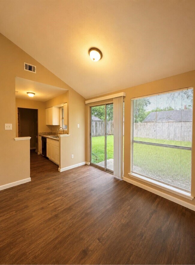 Photo - 7310 Arista Dr