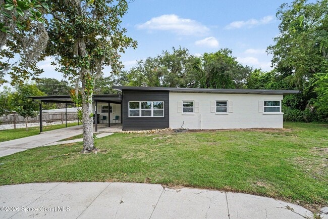 Building Photo - 1111 Brewer Ct