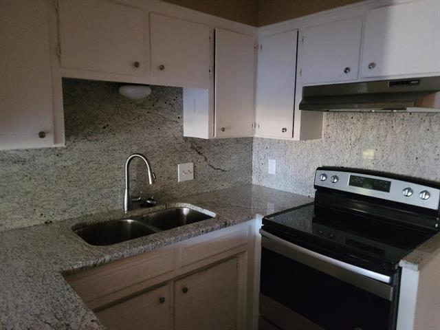 80 Lori Dr