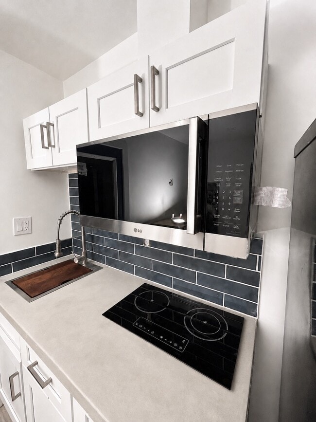 Photo - 2524 E Willetta St