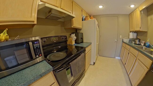 Photo - 3D Tour Available - West Side + Fenced-in Yard + Washer & Dryer Included Attached 1-Car Garage! A...