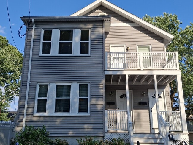 Building Photo - 49 Hersom St Unit 49 Rental
