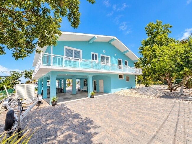 62 Waterways Dr
