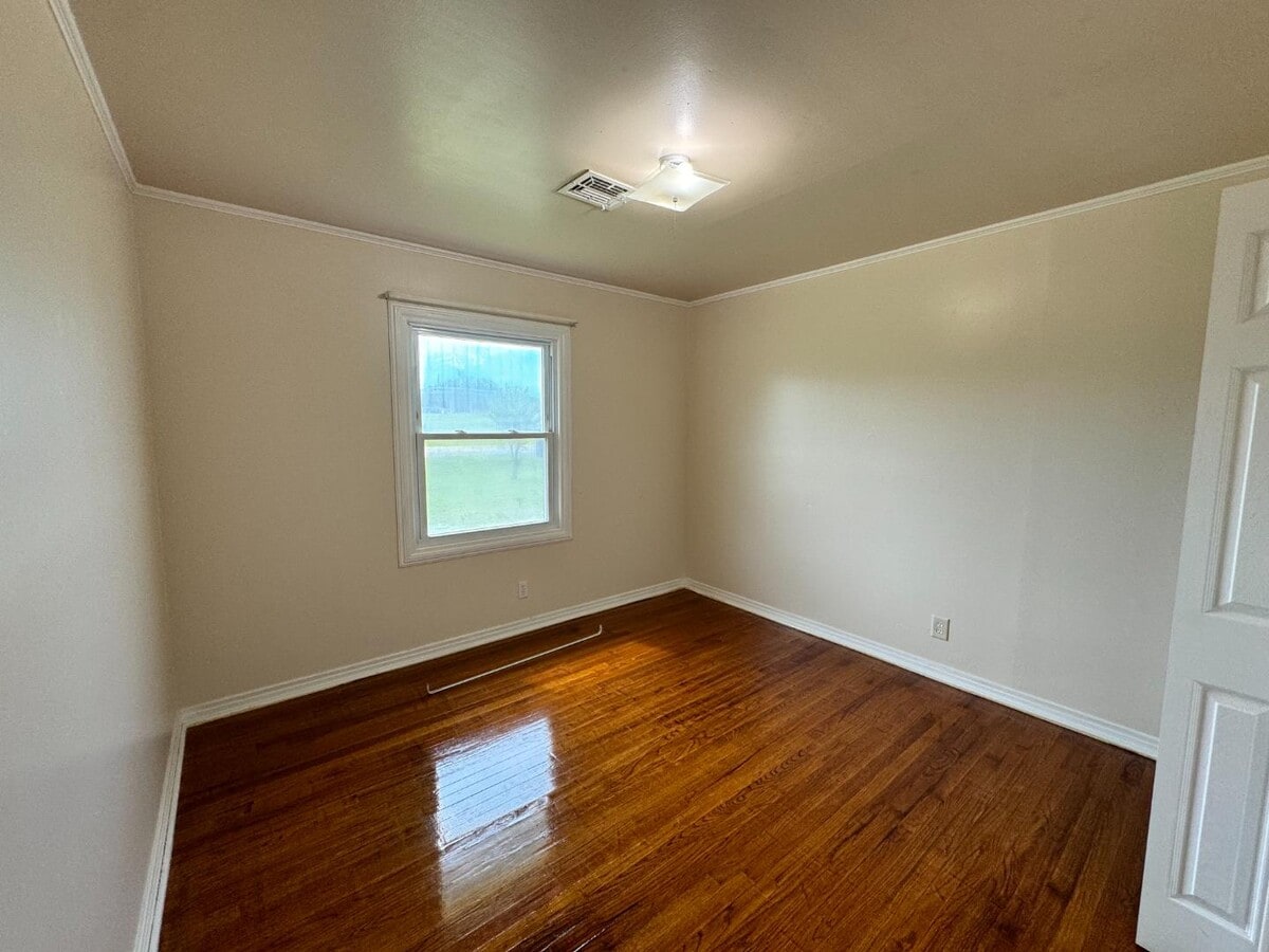 Photo - 114 Jackson St