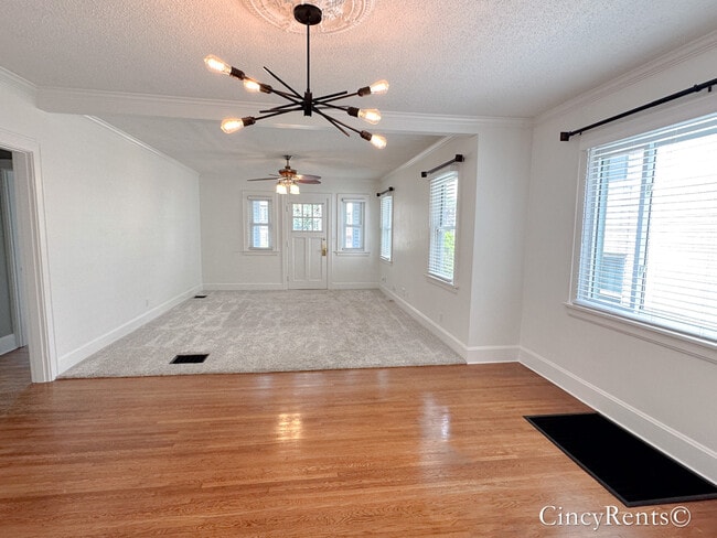 Photo - 3545 Madison Park Ave