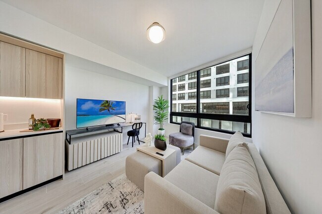 Photo - 45 NW 1st St Unit SI ID1510942P