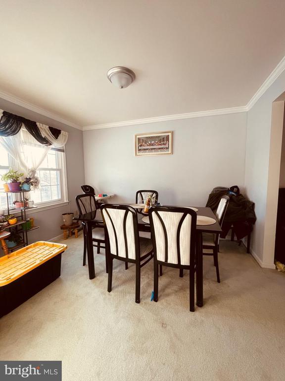 Photo - 404 Navaho Dr