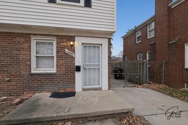 Photo - $1400 3 bedroom