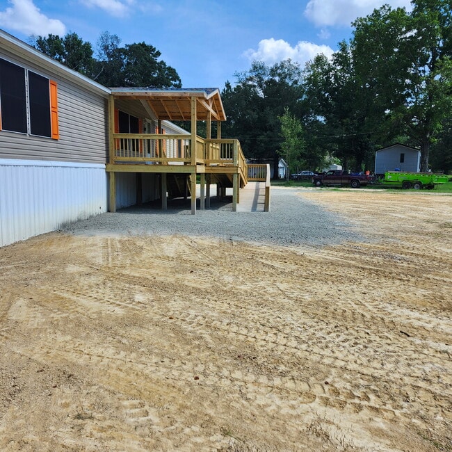 Photo - 35288 Curtis Dr