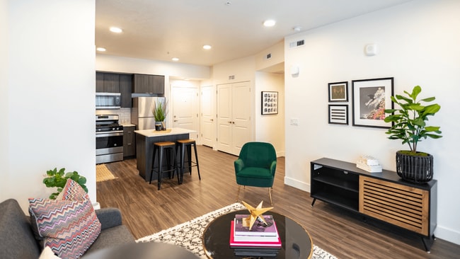 Onyx Apartments