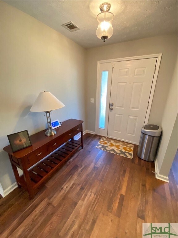 Photo - 172 Bordeaux Ln