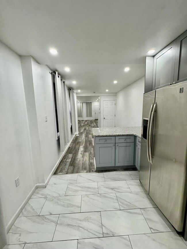 Photo - 1828 E Orleans St