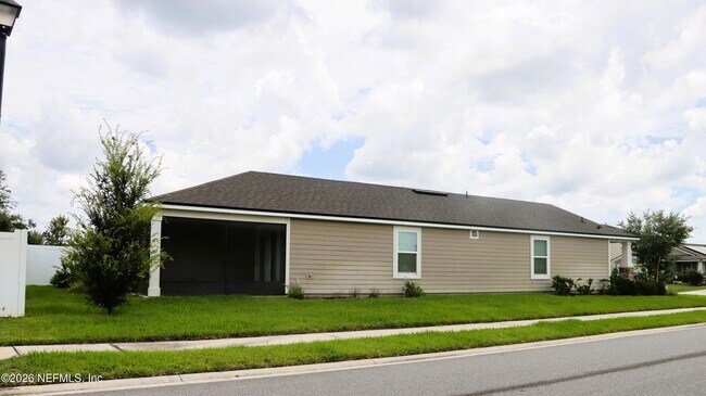 13184 Holsinger Blvd
