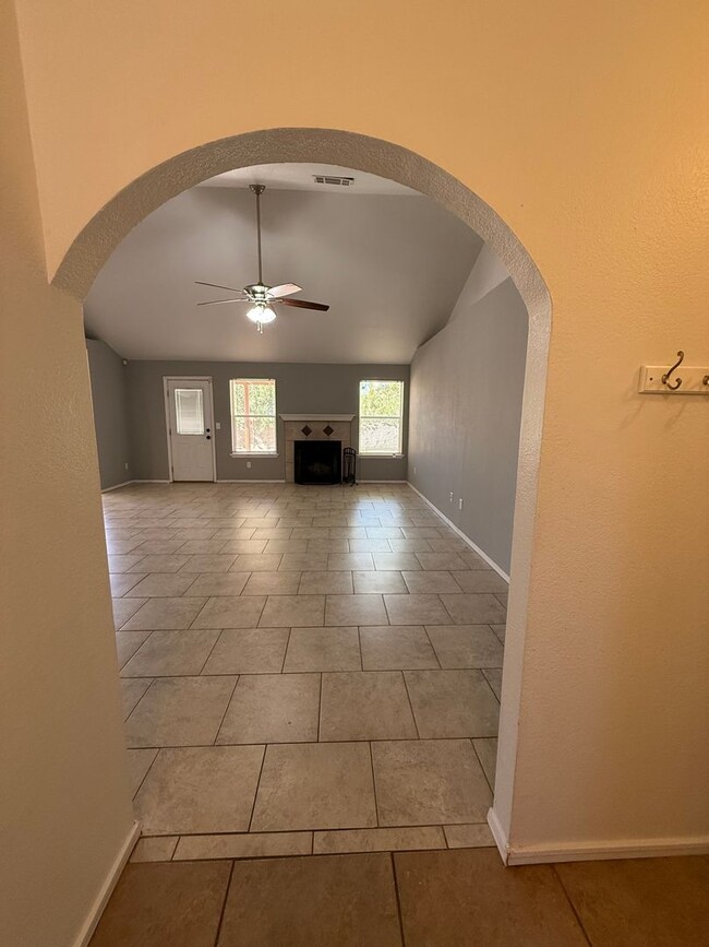 Photo - 4 Bedroom Home in Sonoma Ranch