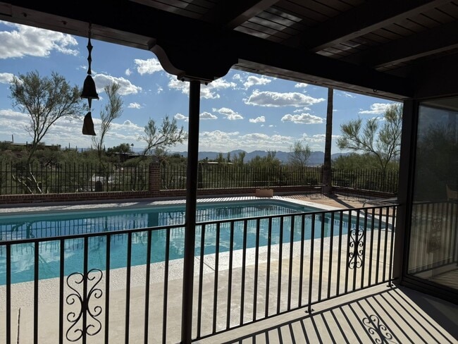 Photo - 1402 E Big Rock Rd