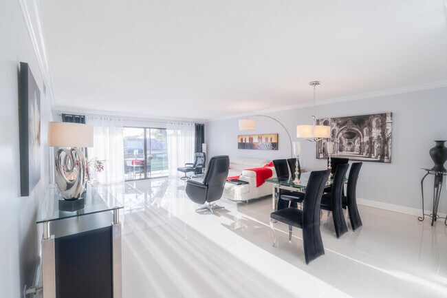 5757 Fairway Park Ct  