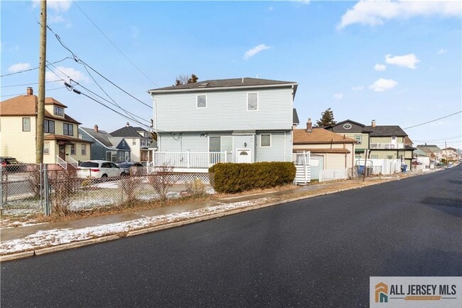 Photo - 1 Stanton St