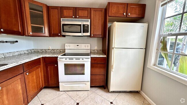 Building Photo - 439 46th St Unit 2 Rental