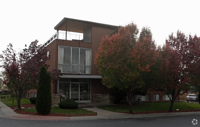 Rhapsody Apartments - The Sloan