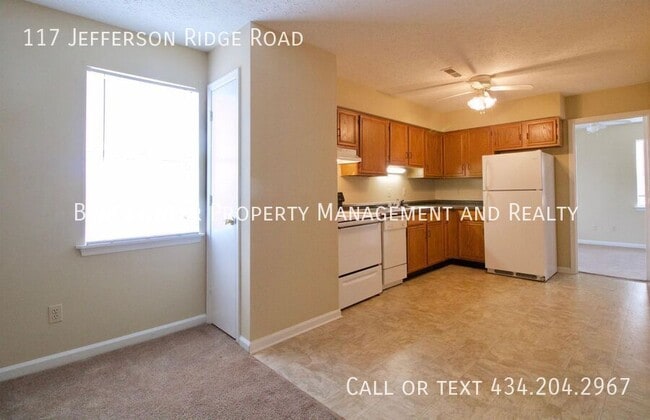 Photo - 117 Jefferson Ridge Rd