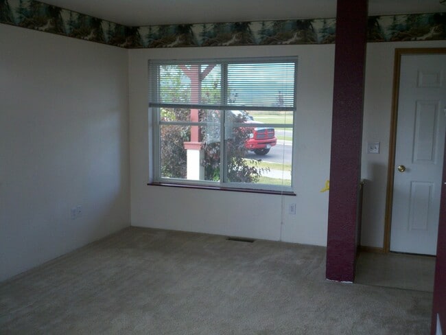 Photo - House in Canyon Creek Village.
