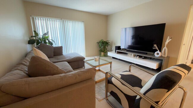 Photo - 400 Kings Point Dr Unit 408