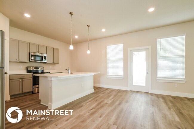 Photo - 313 Whiteheart Dr Casa