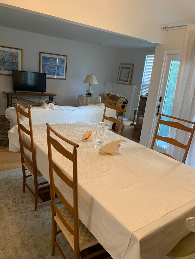 Photo - 42 Monticello Dr Unit 42