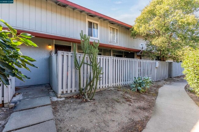 Photo - 101 Villa Cir