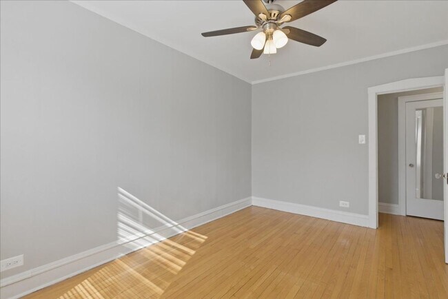 Photo - Large One Bedroom in Andersonville Unidad 29-3B