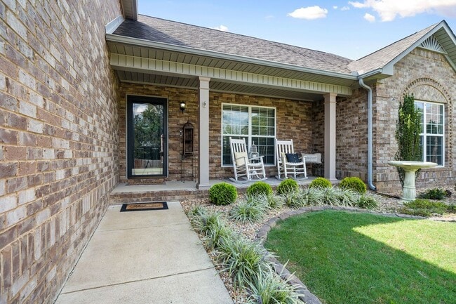 Photo - 4 Bed, 3 Bath w/ 2 Car Garage and Fenced Backyard