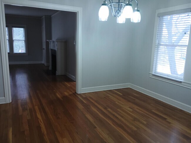 Photo - 109 W Norwood Ct