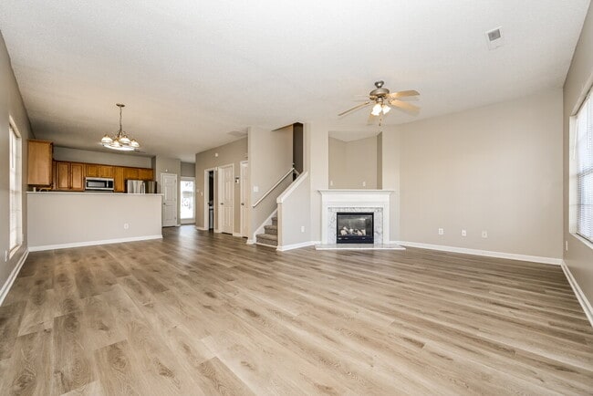 Photo - 4511 Heritage Pkwy