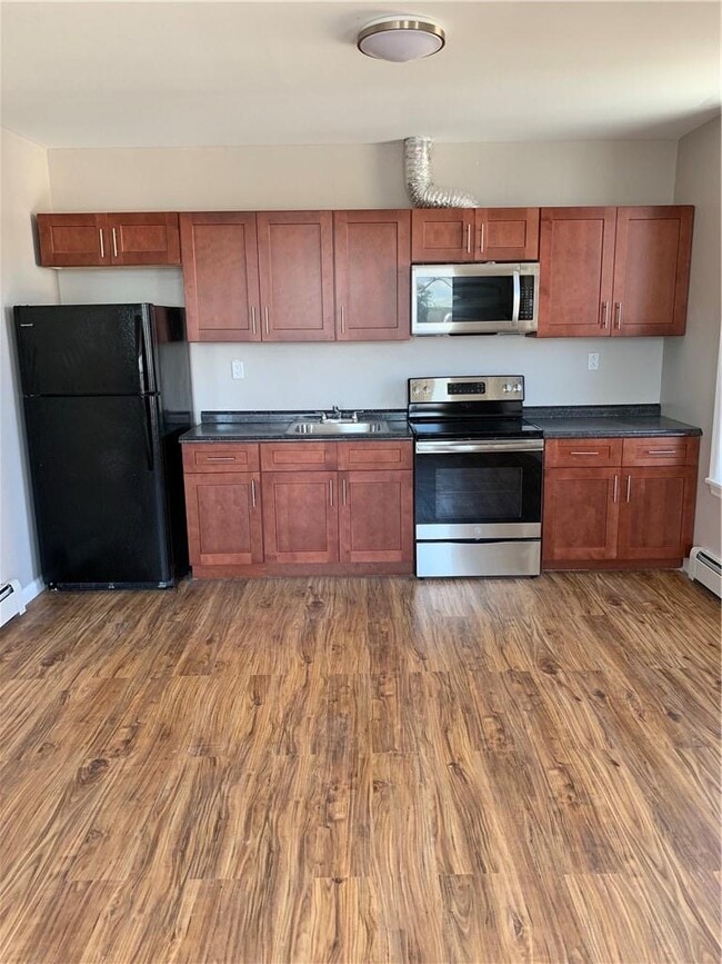 Building Photo - 108 North St Unit 203 Rental