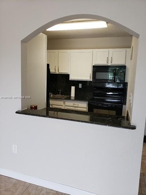 Photo - 445 SW 11th St Unidad 404