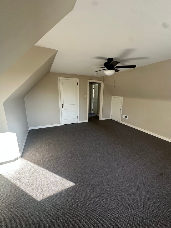 Photo - 145 Greenfield Ave