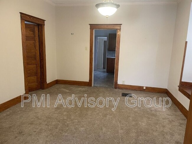 Photo - 1000 SW College Ave