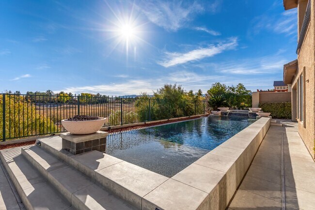 Photo - BEAUTIFUL QUEENSRIDGE HIGHLY UPGRADED HOME BY CHRISTOPHER HOMES