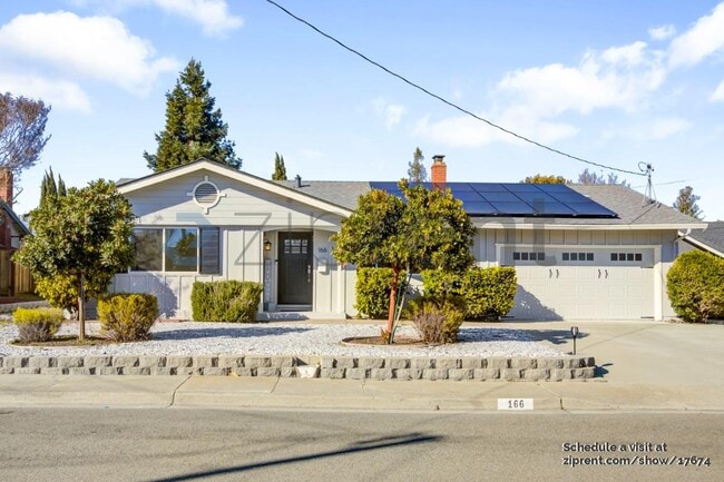 Photo - 166 Madelia Pl House