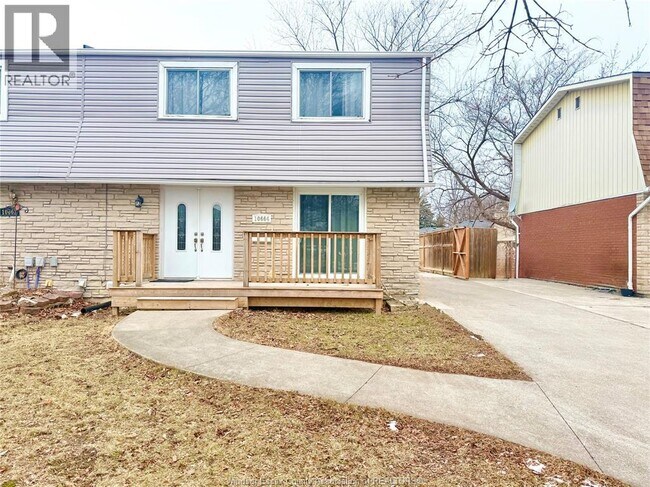 Photo - 10664 Atwater Crescent