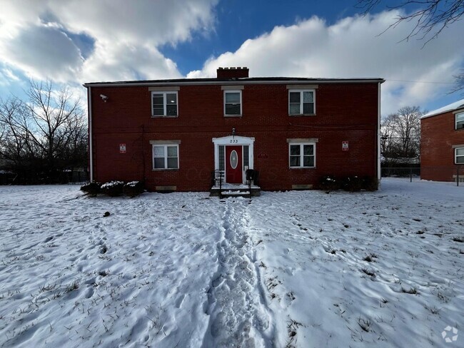 Building Photo - 233 N James Rd Unit D Rental